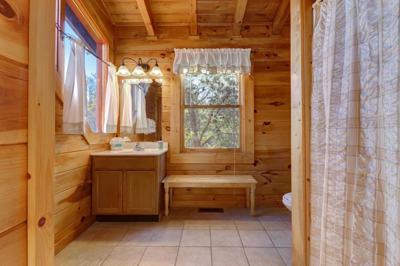 Peaceful Setting Cabin Villa Pigeon Forge Kültér fotó